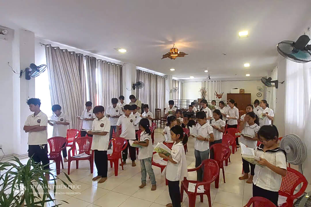 gia đình thiên phúc tĩnh tâm mùa chay 2025