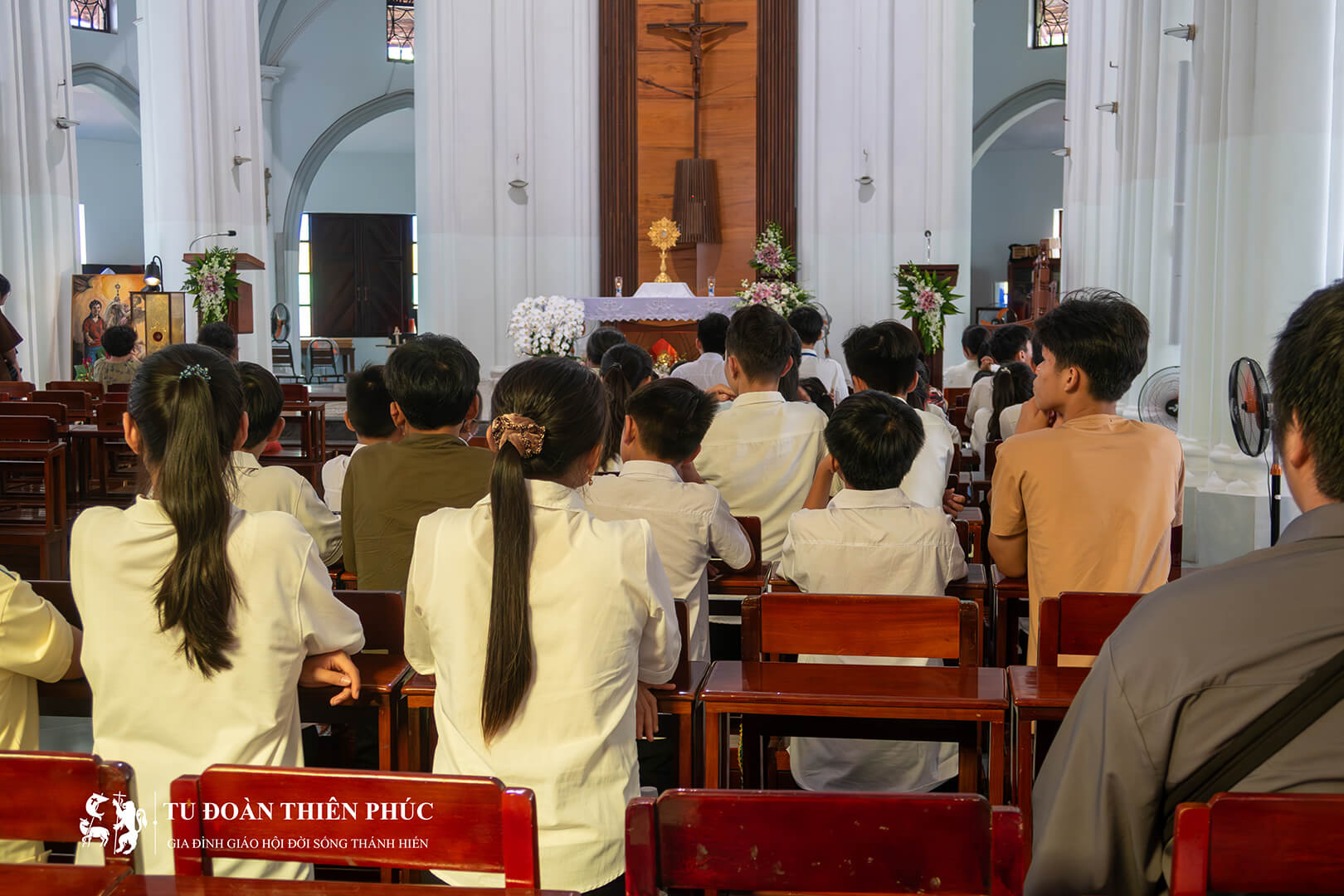 mái ấm thiên phúc viếng thánh tích carlo acutis